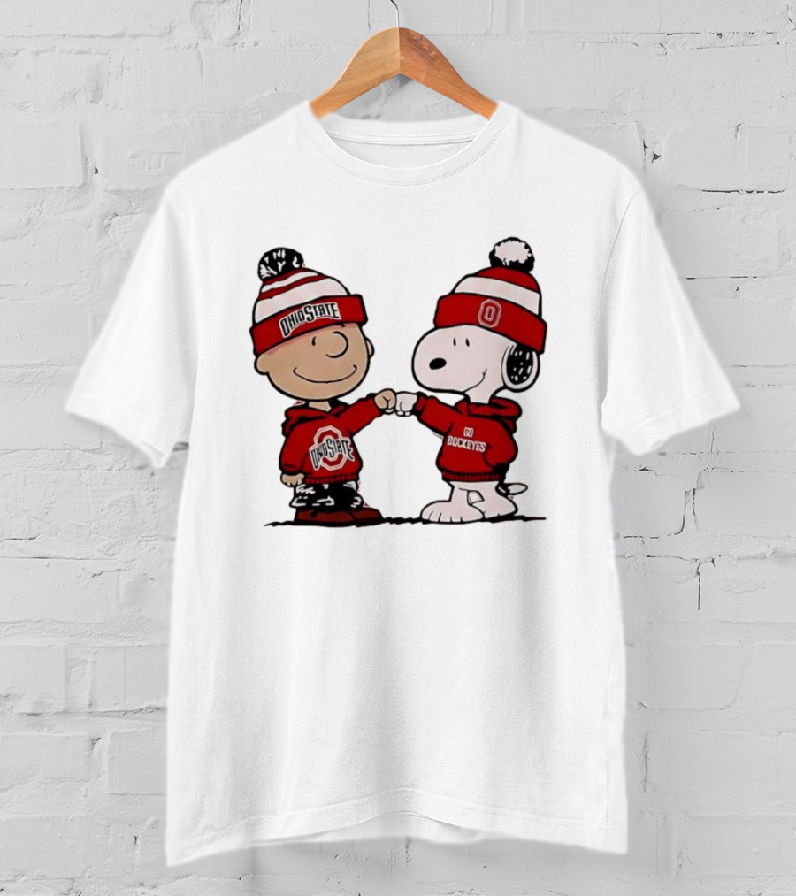 Charlie Brown Snoopy Ohio State Buckeyes Fist Bump Winter Gear T-Shirt