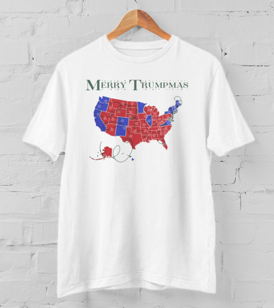 Merry Trumpmas Map Holiday Christmas USA Red Blue States T-Shirt