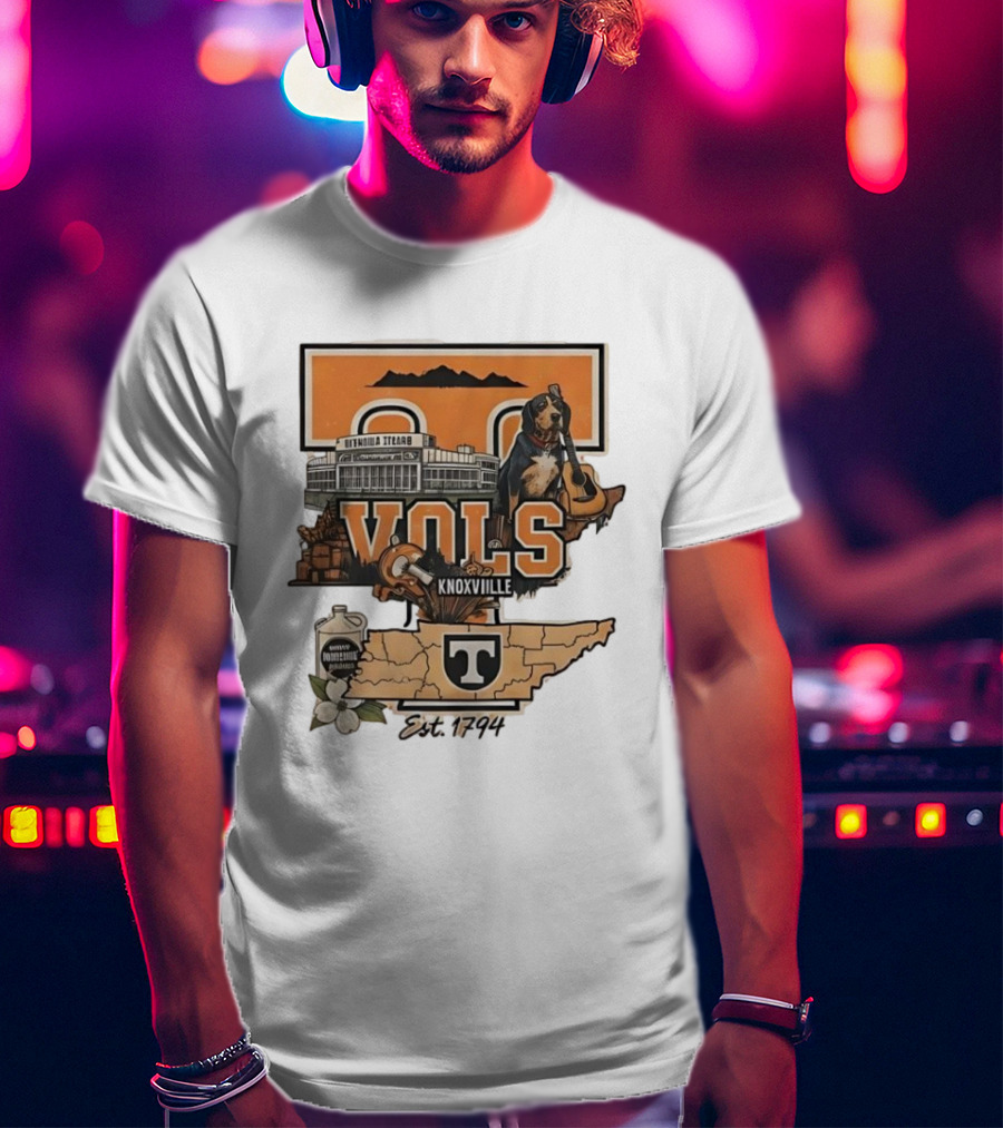 University Of Tennessee Volunteers Knoxville Vols Neyland Stadium Smokey Mascot Est 1794 Map Outline T-Shirt