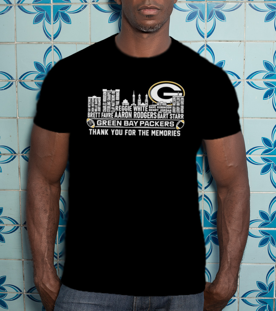 Green Bay Packers Aaron Rodgers City Skyline Thank You For The Memories T-Shirt