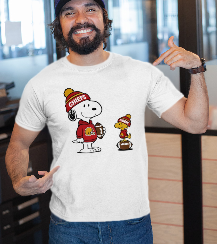 Kansas City Chiefs Snoopy Woodstock NFL Football Fan Gear T-Shirt