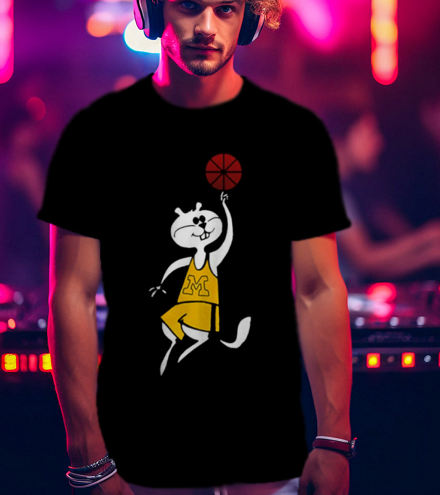 Minnesota Goldy M Basketball Mascot Spinning Ball Sports Team Spirit T-Shirt