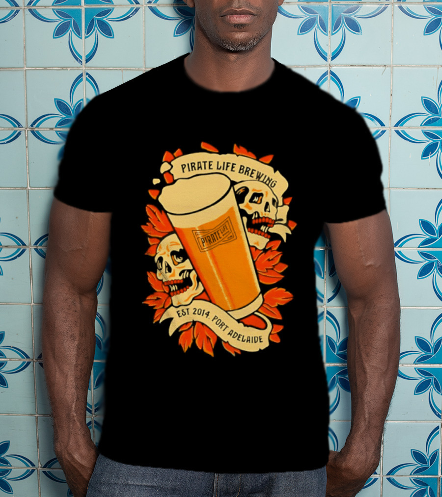 Pirate Life Brewing Est 2014 Port Adelaide Pint Skulls T-Shirt