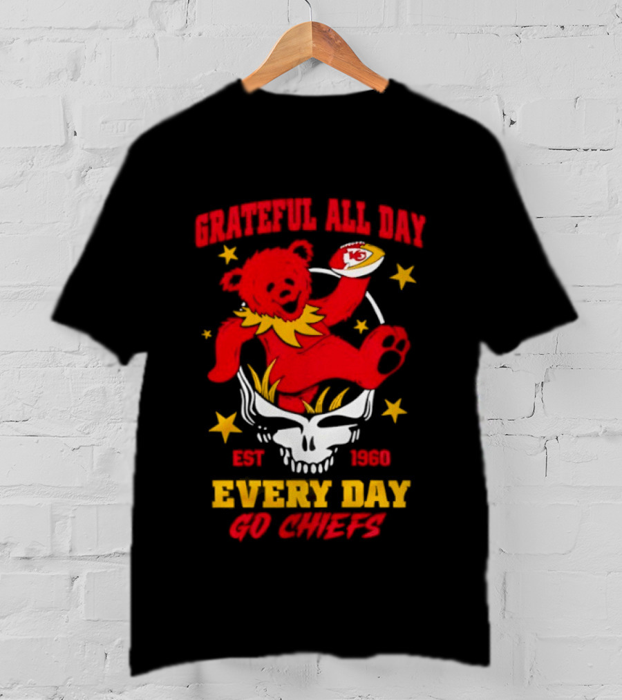 Grateful All Day Every Day Go Chiefs Est 1960 Kansas City Chiefs X Grateful Dead T-Shirt