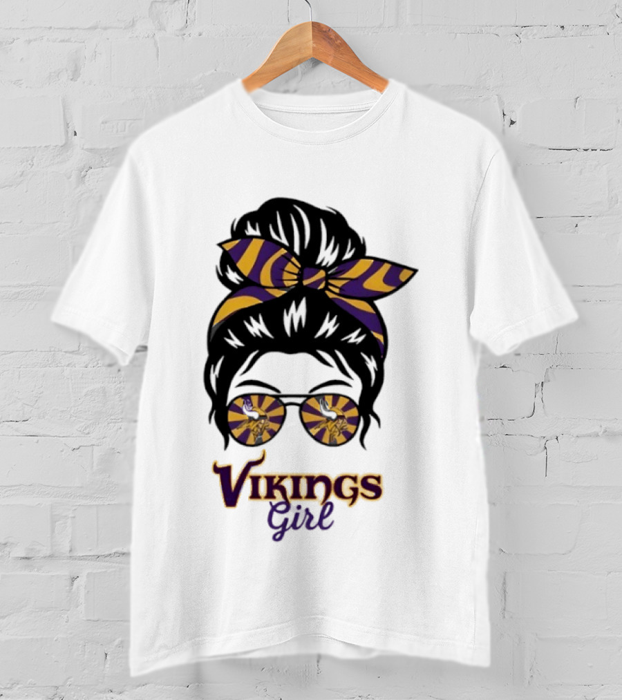 Minnesota Vikings Girl Messy Bun Sunglasses Fan T-Shirt