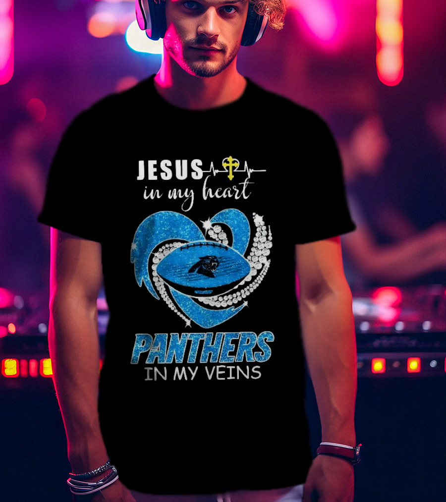 Jesus In My Heart Panthers In My Veins Diamond Heart Christian T-Shirt