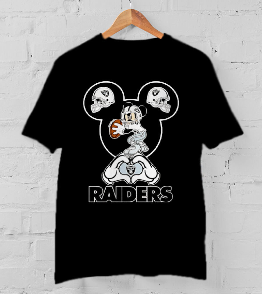Las Vegas Raiders Mickey Mouse Football Heart Hands Helmet T-Shirt