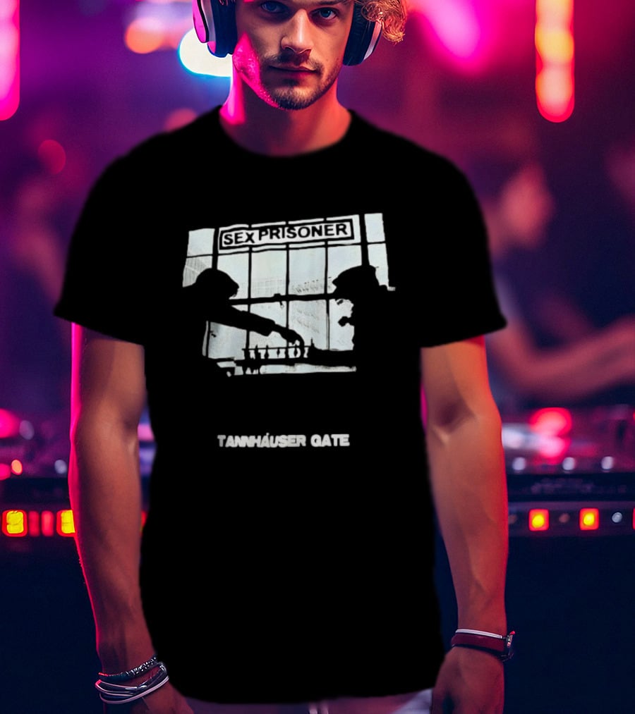 Sex Prisoner Tannhäuser Gate Fragmented T-Shirt