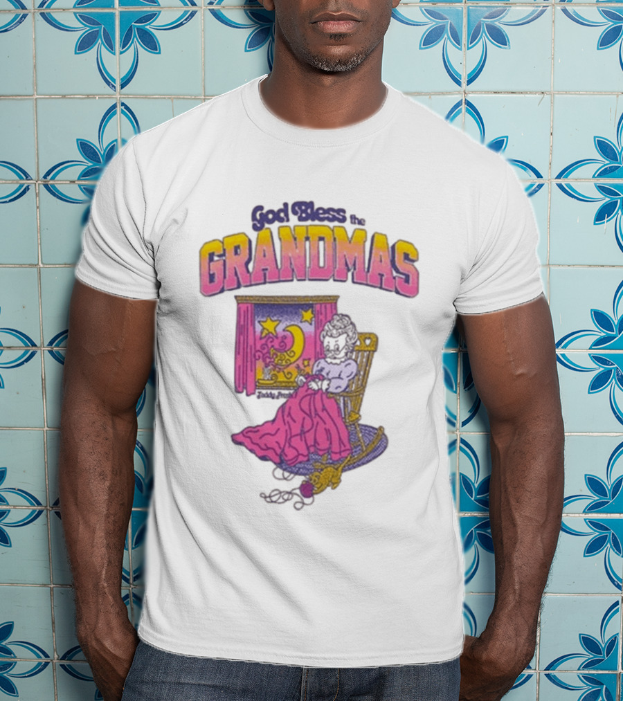 God Bless The Grandmas Teddy Fresh Cozy Grandma Rocking Chair Moon And Stars T-Shirt