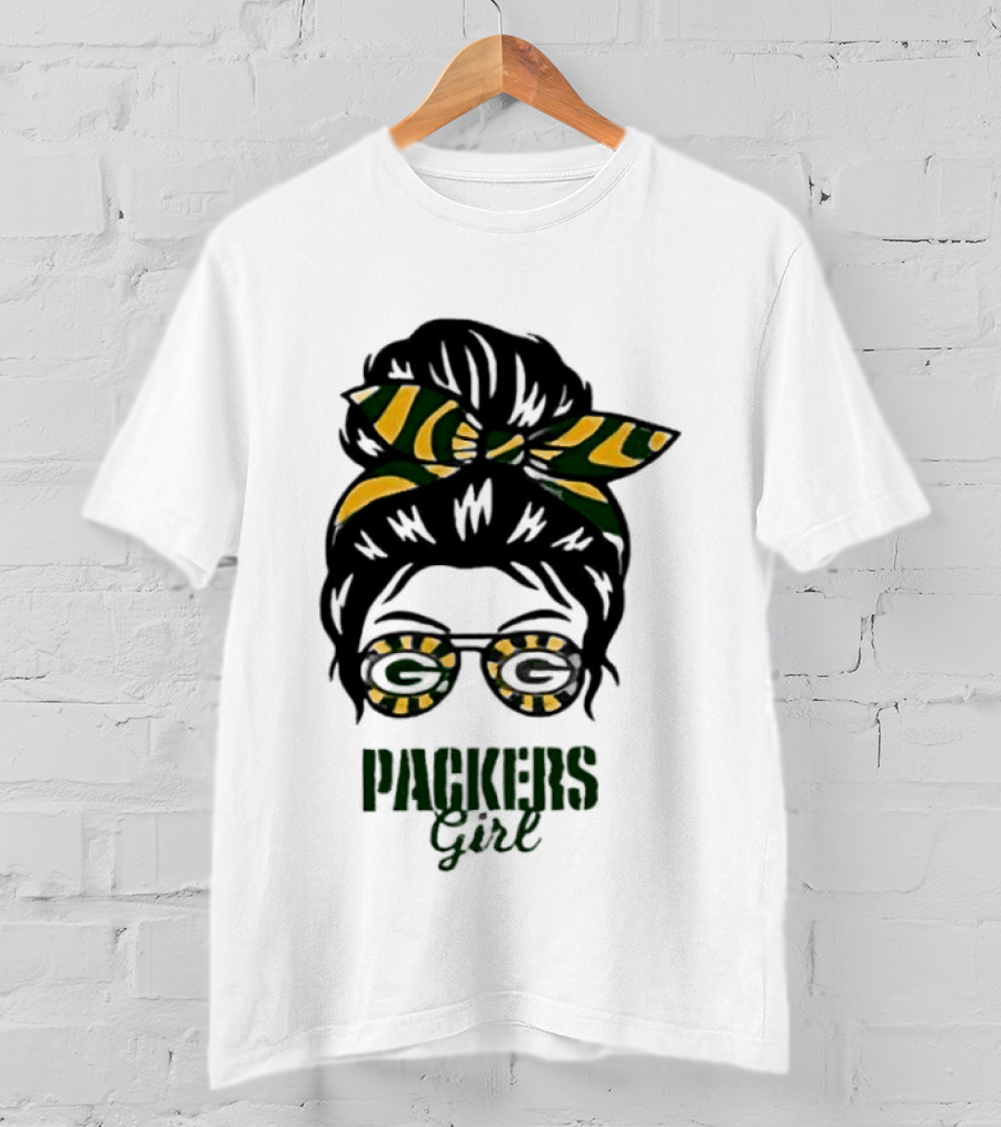 Green Bay Packers Girl Messy Bun Style 2026 T-Shirt