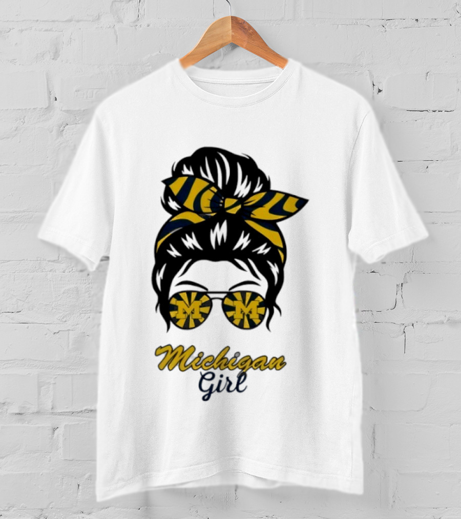 Michigan Girl Messy Bun Glasses Bow T-Shirt