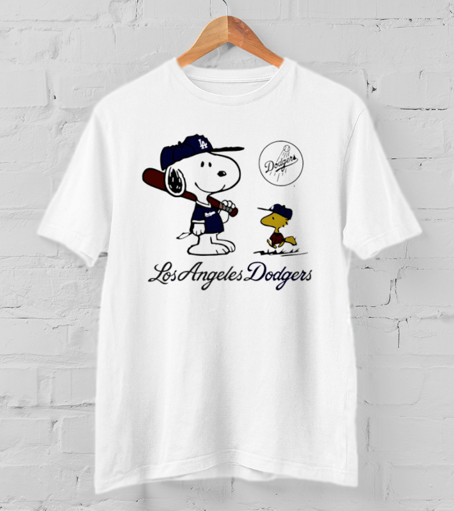 Snoopy Woodstock Los Angeles Dodgers 2025 Peanuts MLB Collaboration T-Shirt