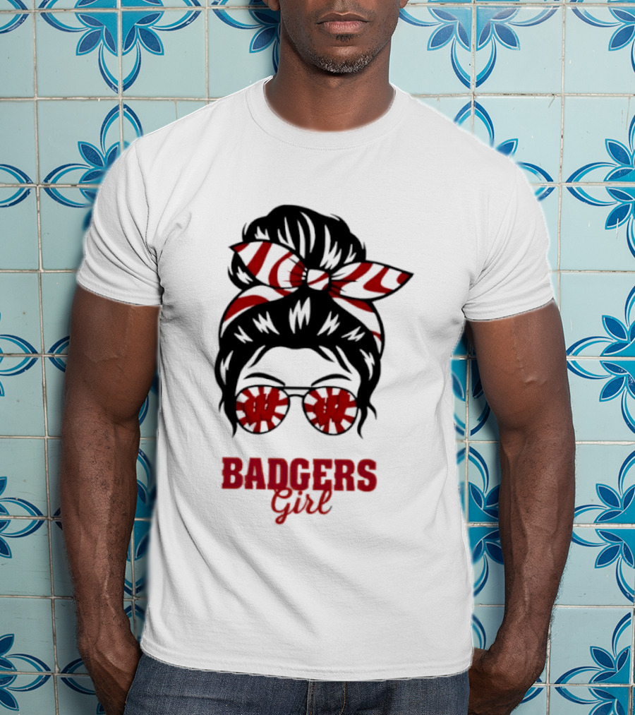 Wisconsin Badgers Girl Messy Bun Glasses Bow T-Shirt