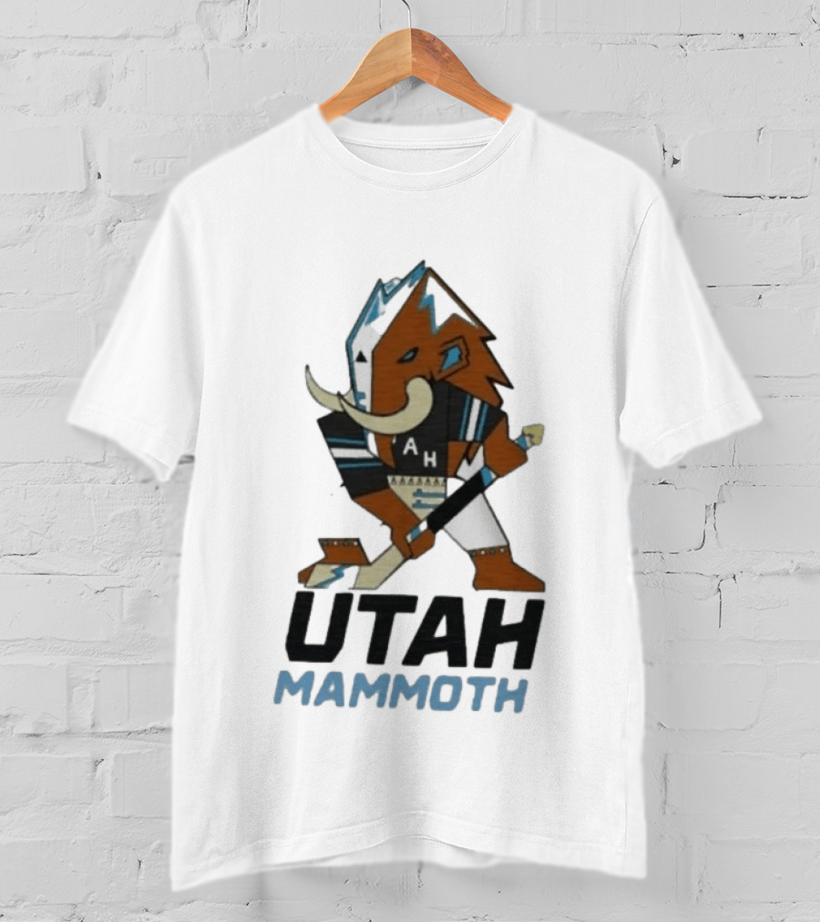 Lawson Crouse With Utah Mammoth Hockey Team T-Shirt