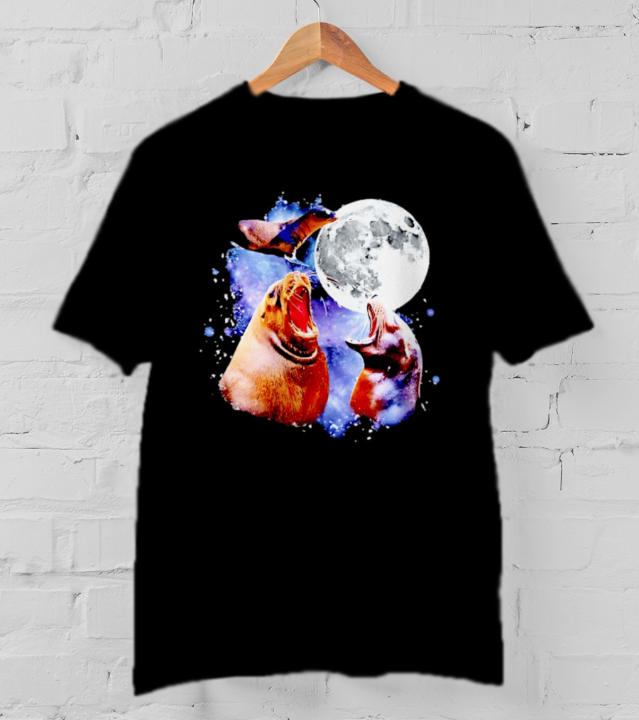 Sea Lion Trio Howling At The Moon In Outer Space Scene T-Shirt