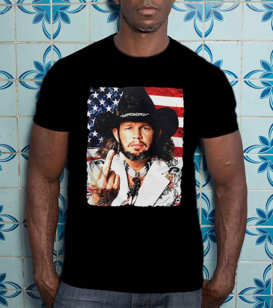 If That Ain't Country David Allan Coe USA Flag Middle Finger T-Shirt