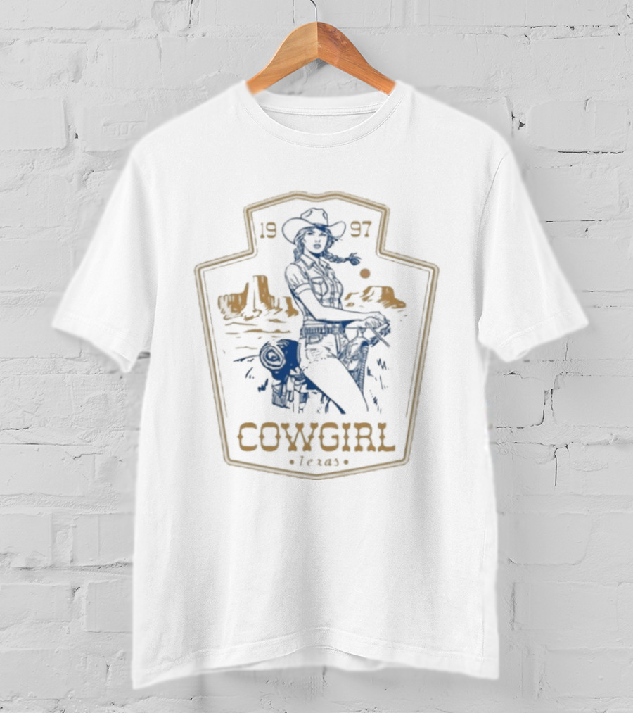 Western Cowgirl Texas 1997 Rodeo T-Shirt