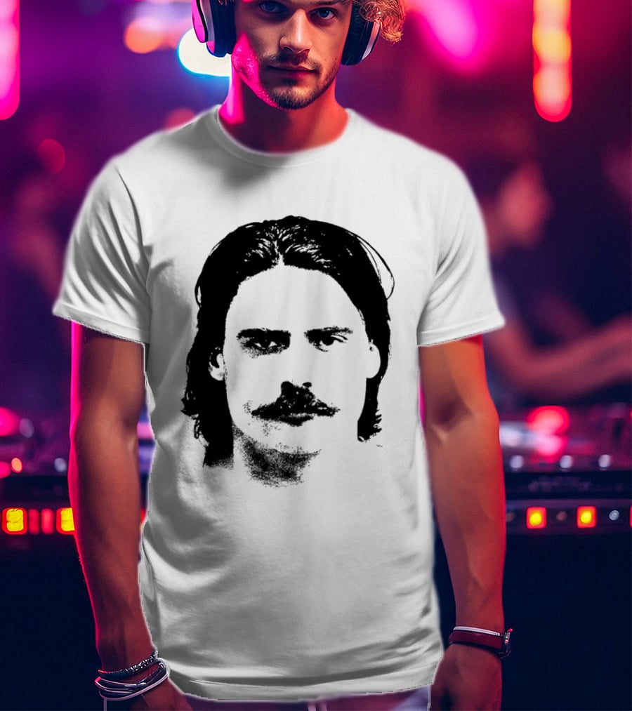 Free Chud Big Head Black And White Face T-Shirt
