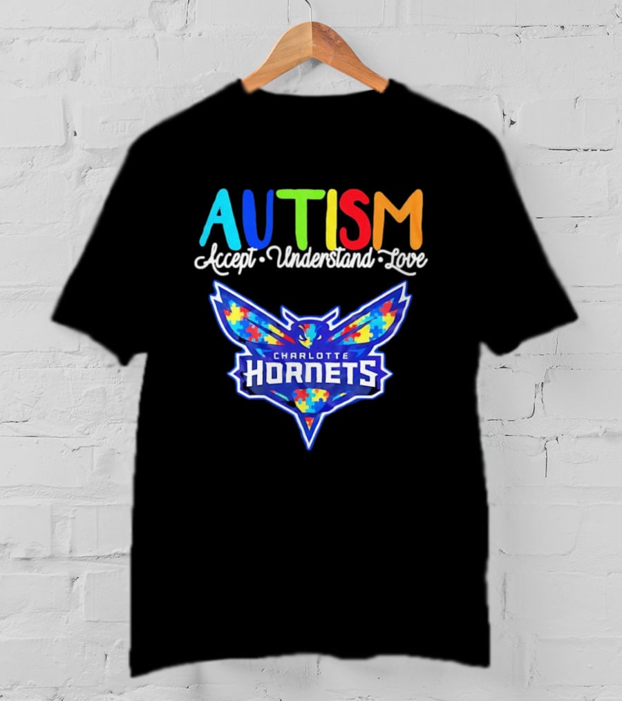 Charlotte Hornets Autism Accept Understand Love Awareness Support Puzzle Wings T-Shirt