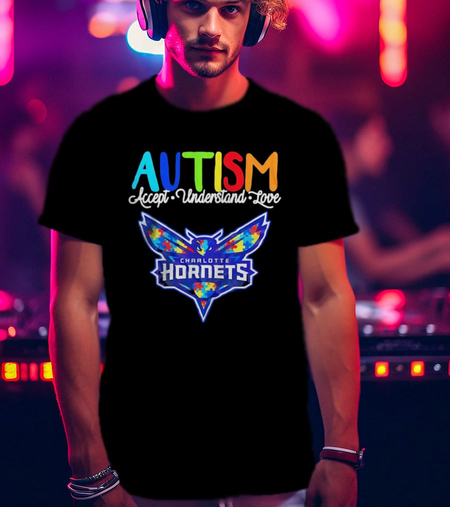 Charlotte Hornets Autism Accept Understand Love Awareness Support Puzzle Wings T-Shirt