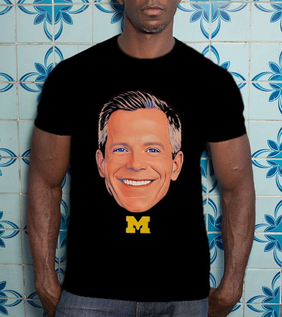 Dusty May Big Face Michigan Wolverines M Yellow T-Shirt