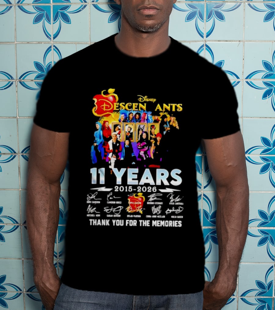 Disney Descendants 11 Years 2015 2026 Thank You For The Memories Signatures T-Shirt