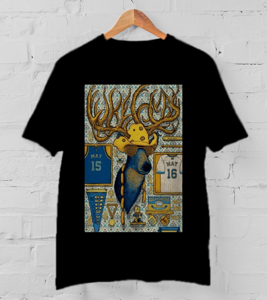 Luke Combs May 15 16 Green Bay Lambeau Field Rock Concert Decor T-Shirt