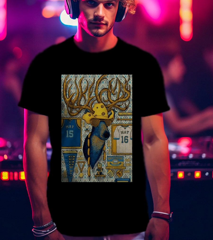 Luke Combs May 15 16 Green Bay Lambeau Field Rock Concert Decor T-Shirt