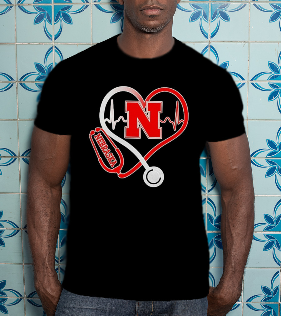 Nebraska Cornhuskers Heartbeat Stethoscope Love Nurse T-Shirt
