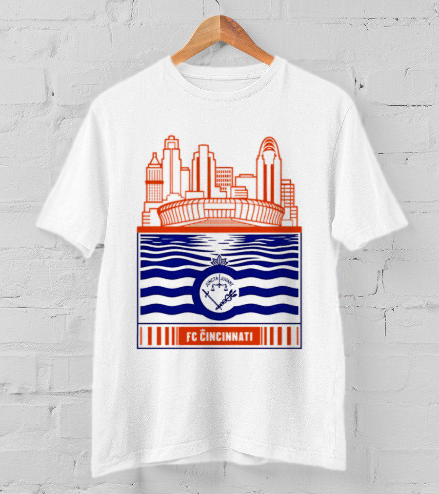 FC Cincinnati Stadium Skyline With River Flag T-Shirt