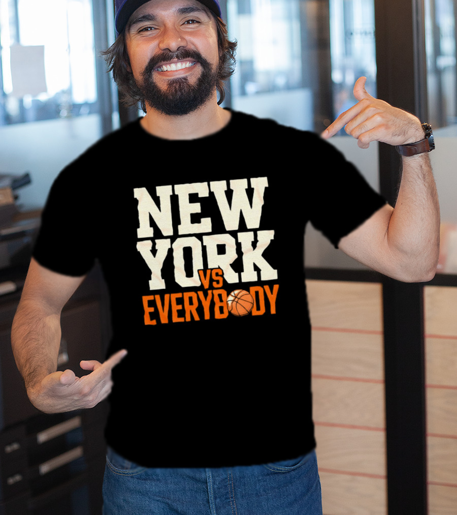 New York Knicks Vs Everybody Basketball Team Fan T-Shirt