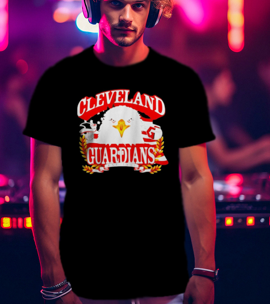 Cleveland Guardians Bald Eagle American Flag Baseball Est 1901 T-Shirt