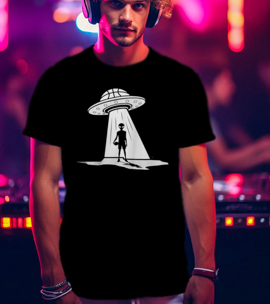 Victor Wembanyama Spurs UFO Alien Encounter T-Shirt
