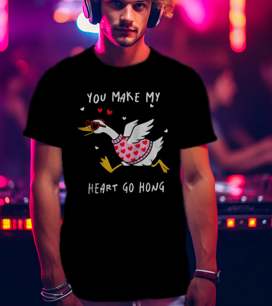 Valentine's Day Heart Go Hong Goose With Sunglasses And Hearts T-Shirt