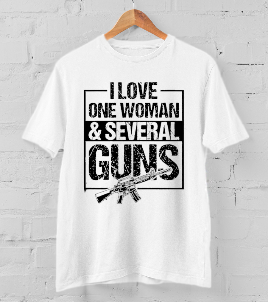 I Love One Woman And Several Guns Vintage American Flag And Bullet Pistols T-Shirt