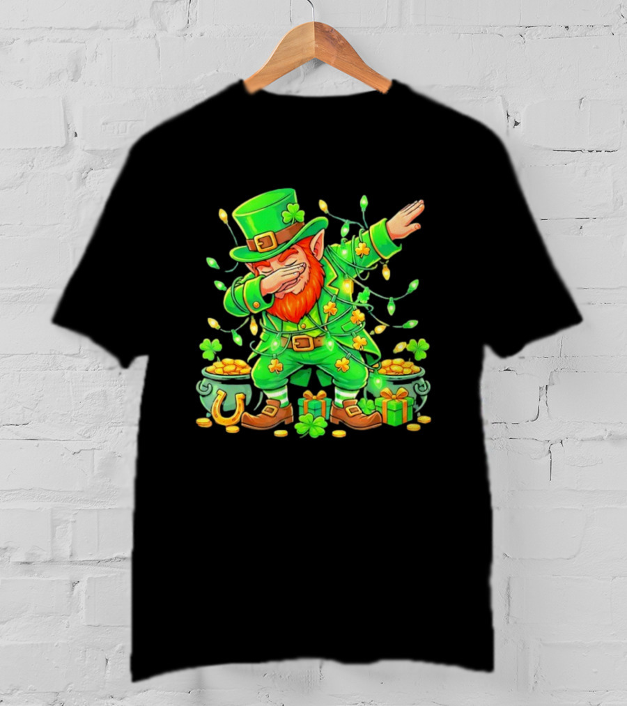 Dabbing Leprechaun St Patricks Day Lights Gold Pot Clover T-Shirt