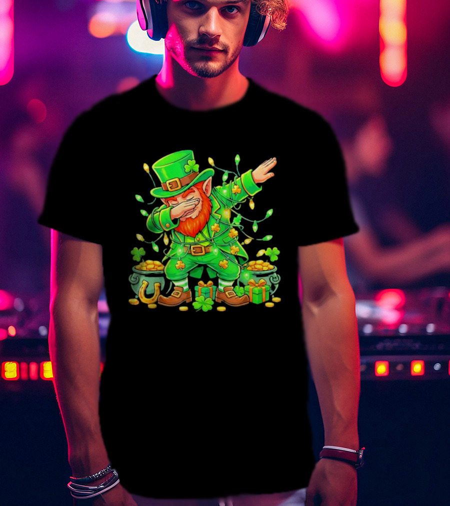Dabbing Leprechaun St Patricks Day Lights Gold Pot Clover T-Shirt