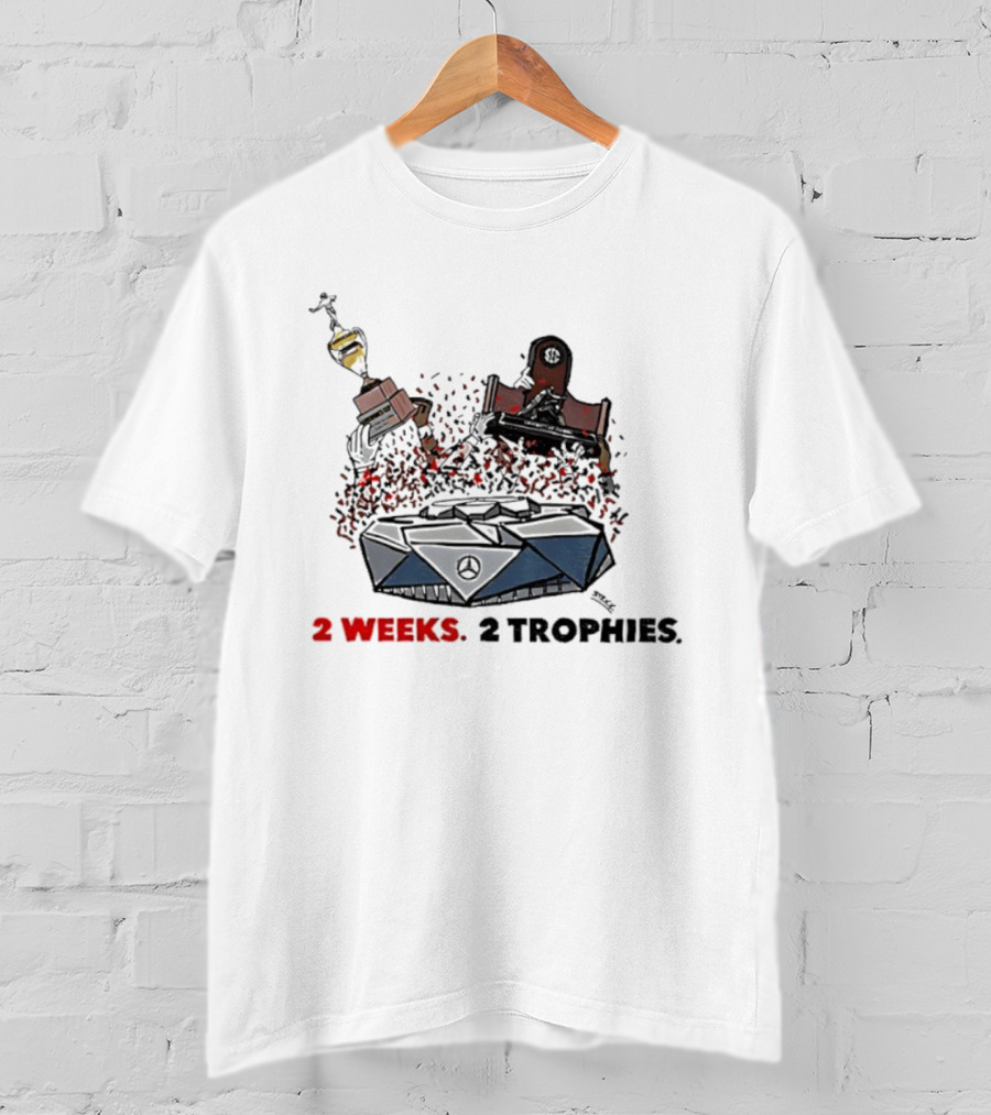Georgia Bulldogs Football SEC Southeastern Conference 2 Weeks 2 Trophies T-Shirt