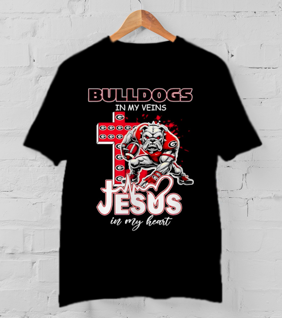 Bulldogs In My Veins Jesus In My Heart Cross Shape T-Shirt