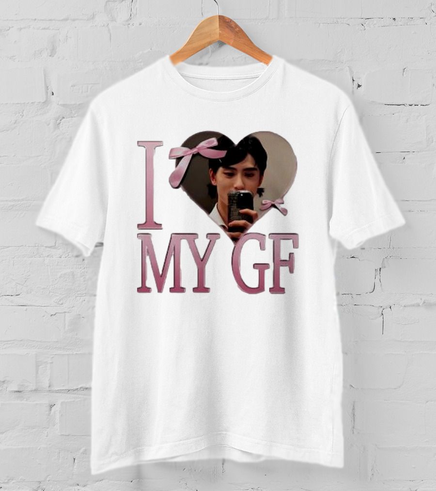 I Heart My GF Pink Bow Selfie T-Shirt