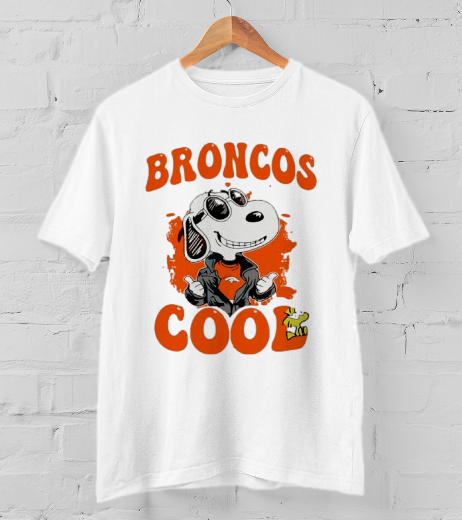 Snoopy Denver Broncos Cool Peanuts Character NFL Fan T-Shirt