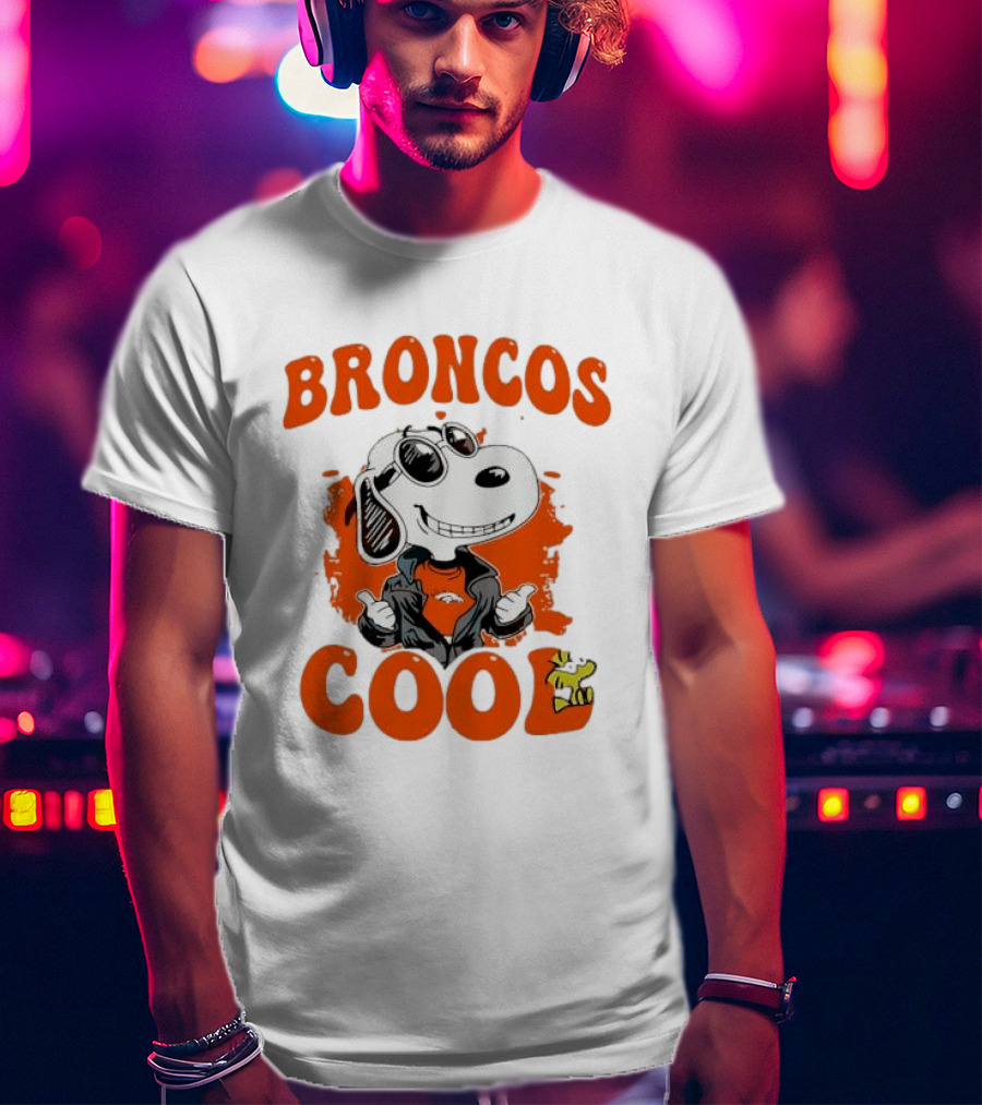 Snoopy Denver Broncos Cool Peanuts Character NFL Fan T-Shirt