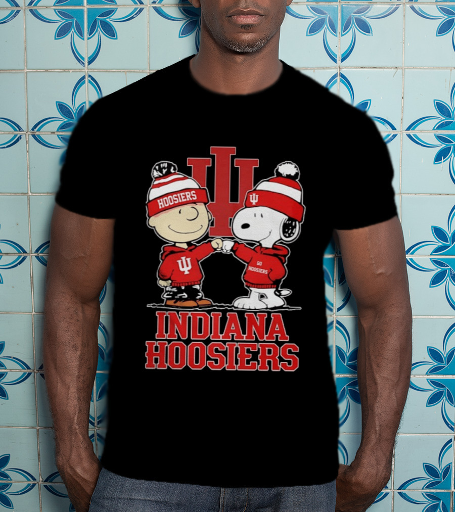 Indiana Hoosiers Snoopy Woodstock Fist Bump Football Outfit T-Shirt