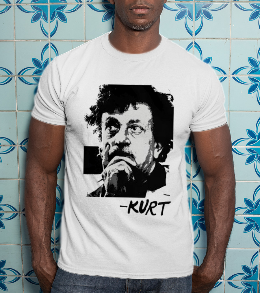 Kurt Vonnegut Vintage Portrait Signature T-Shirt