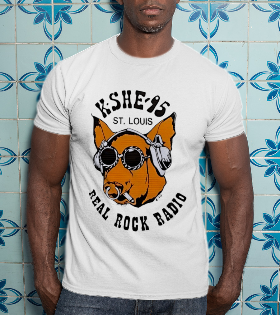 KSHE 95 St. Louis Real Rock Radio Pig With Headphones And Sunglasses T-Shirt
