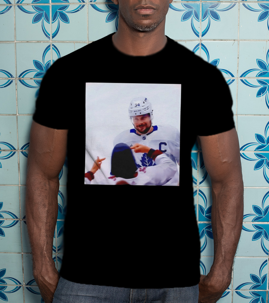 Auston Matthews Smirk Number 34 Maple Leafs Captain Ice Hockey Moment T-Shirt