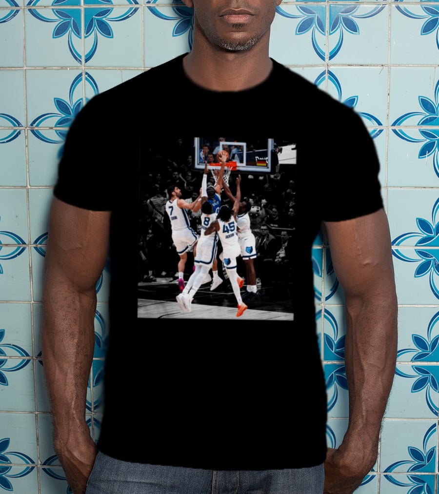 Anthony Black Dunking Against Grizzlies Players Defense T-Shirt