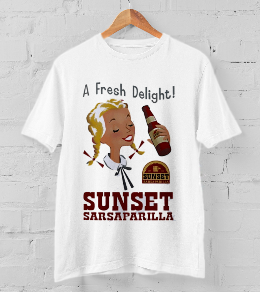 A Fresh Delight Sunset Sarsaparilla Bottle Vintage Fallout T-Shirt