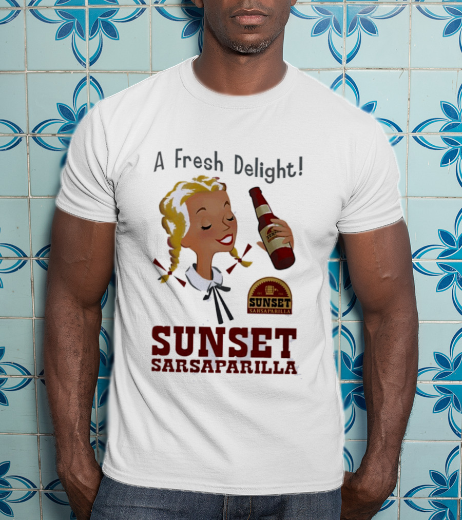 A Fresh Delight Sunset Sarsaparilla Bottle Vintage Fallout T-Shirt