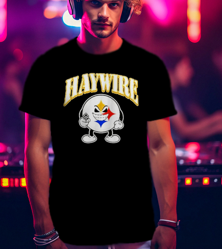 Pittsburgh Steelers Haywire Fun Character With Gun And Grin T-Shirt